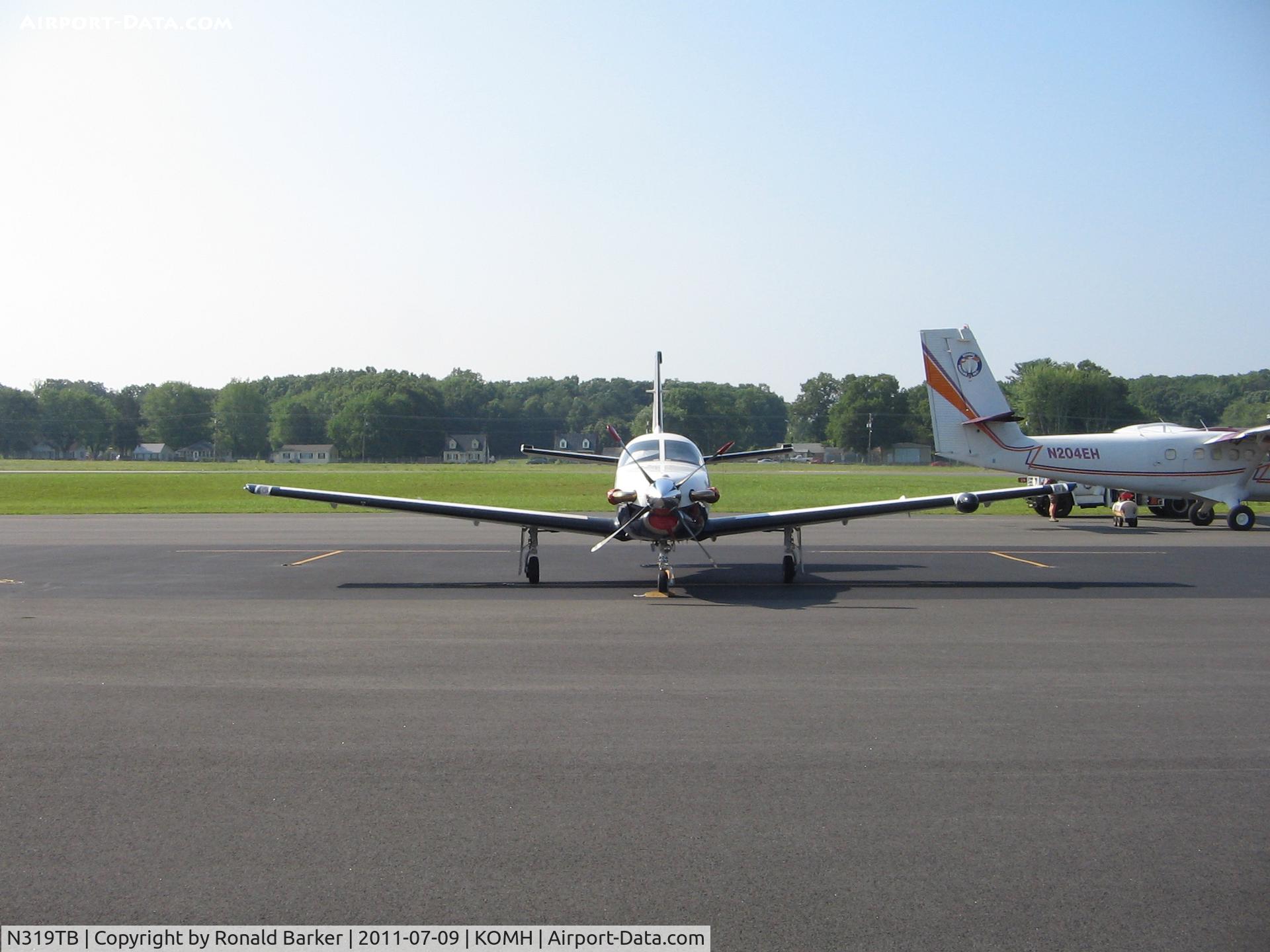 N319TB, 2005 Socata TBM-700 C/N 319, Orange