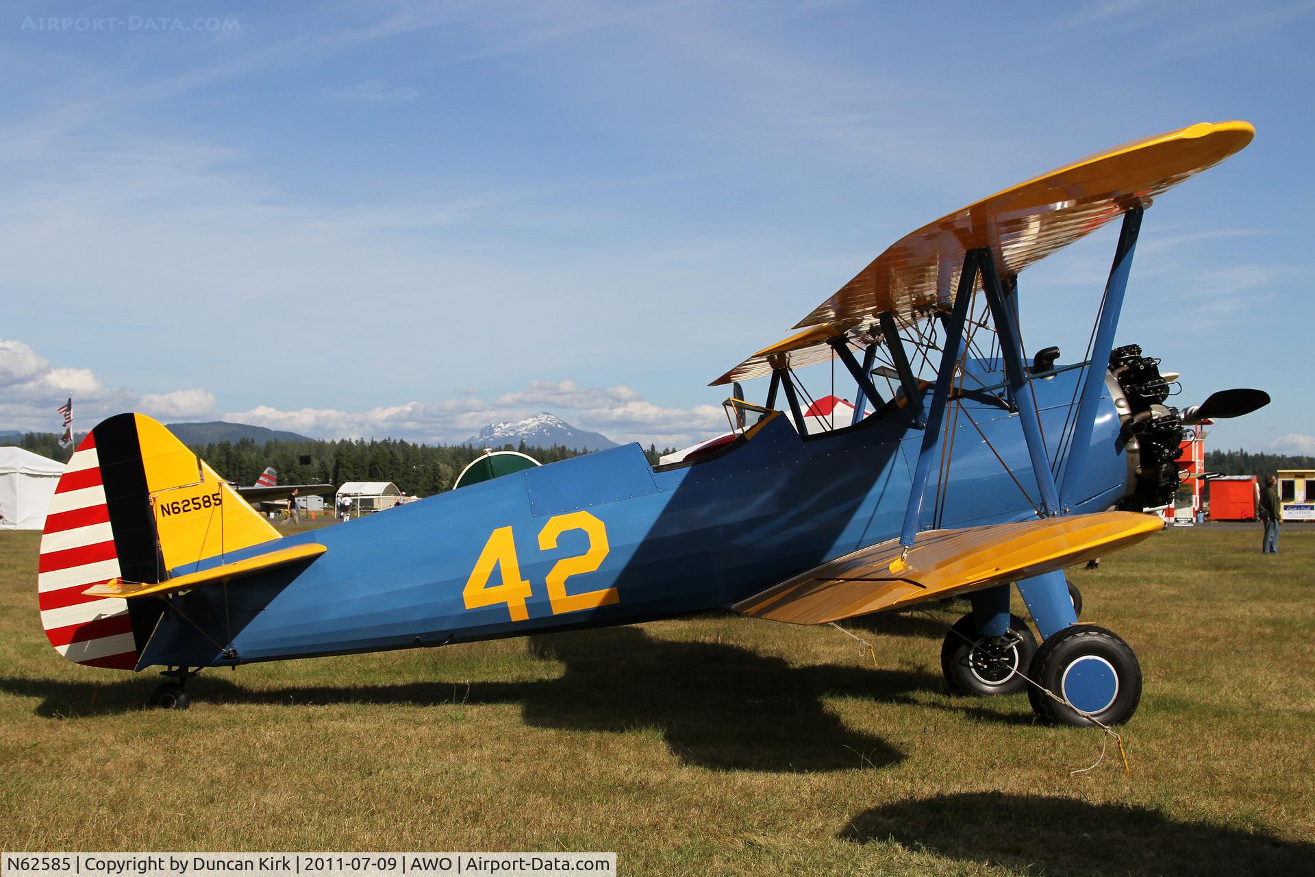 N62585, 1942 Boeing A75N1(PT17) C/N 75-4440, More of what's needed at the AWO fly-in!