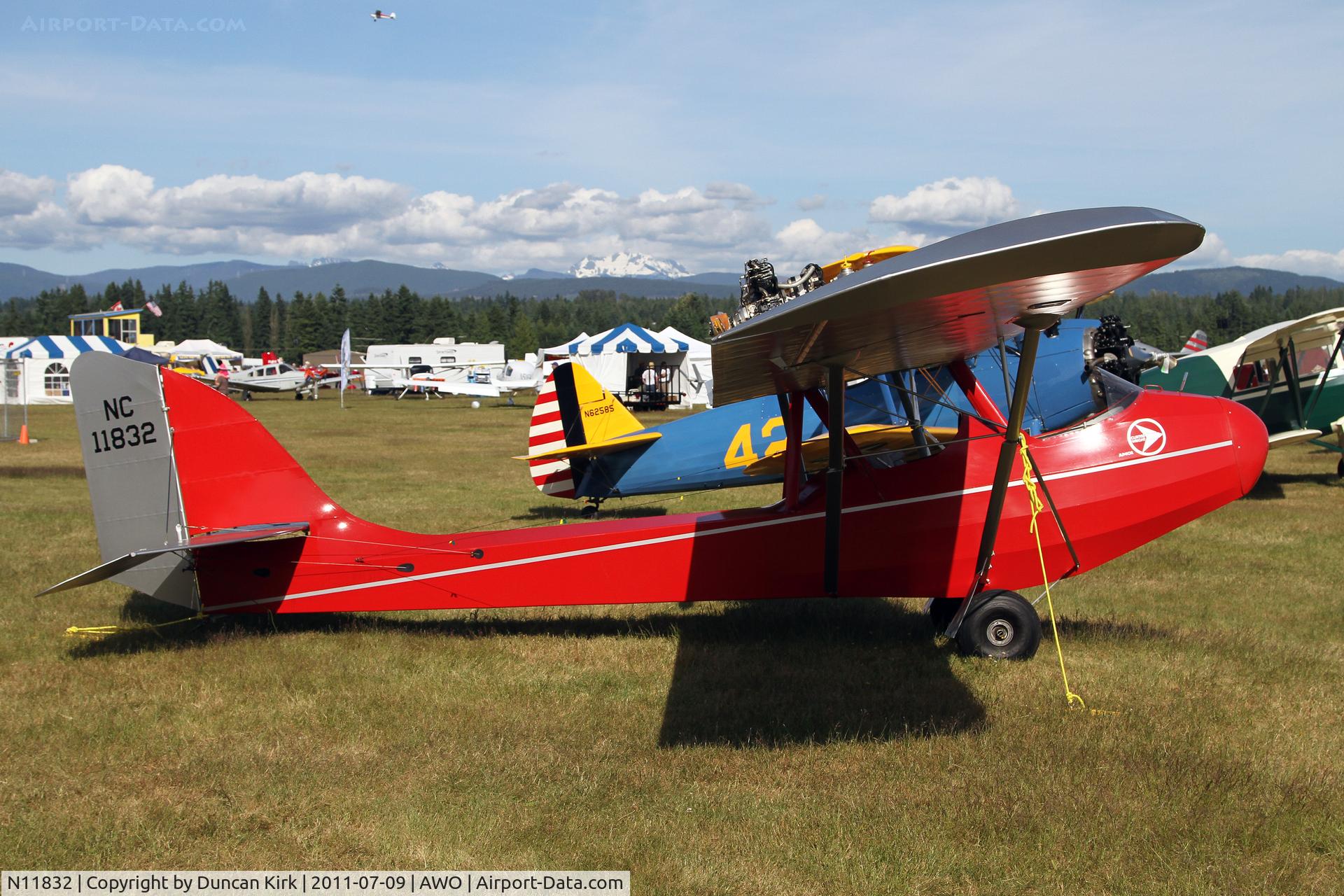 N11832, 1931 Curtiss-Wright JR CW1 C/N 1206, Another fly-in gem