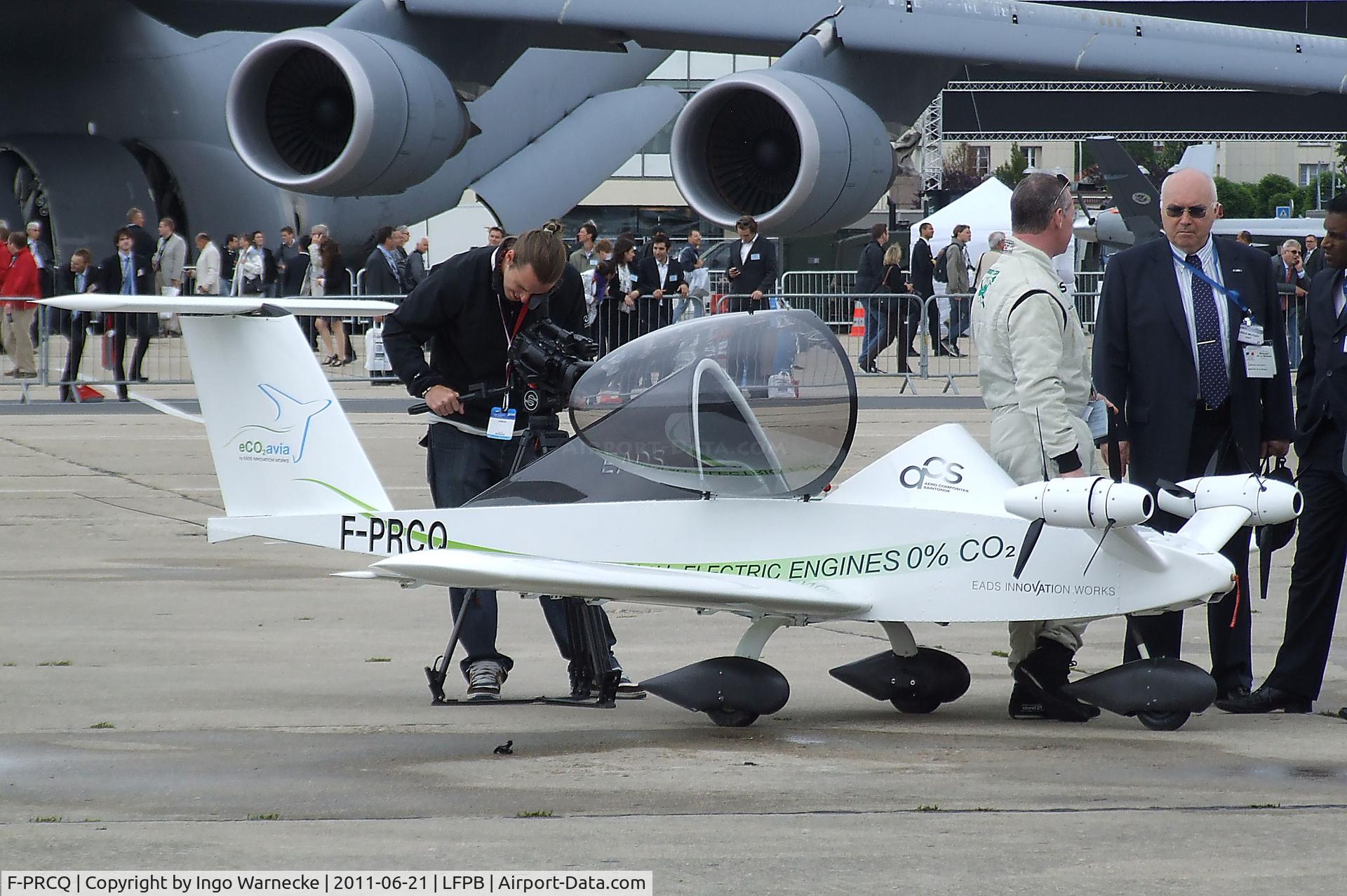 F-PRCQ, Colomban MC-15 Cri-Cri (Cricket) C/N 171, Colomban MC.15 CriCri now powered by 4 electric motors at the Aerosalon 2011, Paris