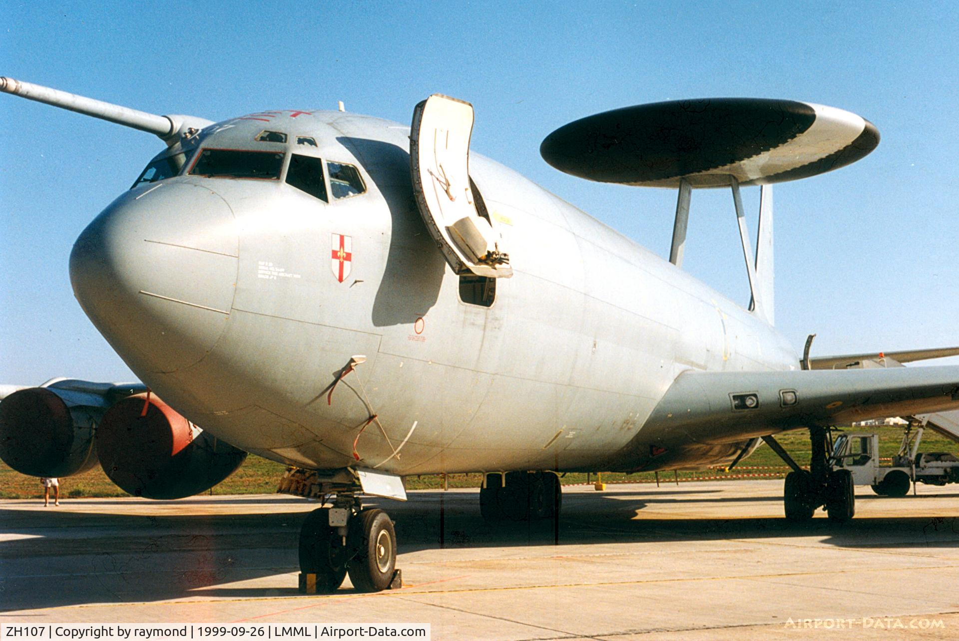ZH107, 1991 Boeing E-3D Sentry AEW.1 C/N 24499, E-3D Sentry ZH107/07 23Sqd RAF