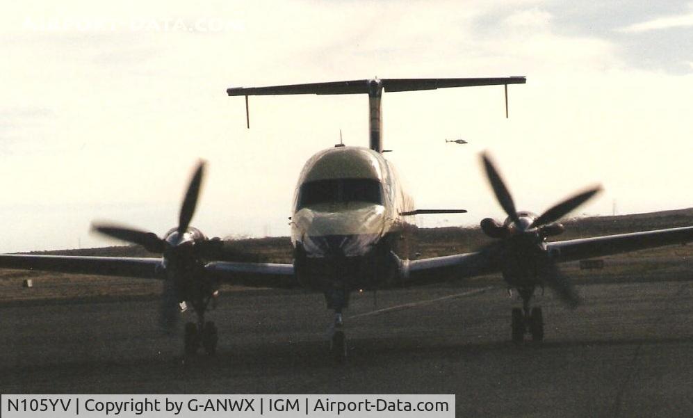 N105YV, 1994 Beech 1900D C/N UE-105, Mesa Airlines. Kingman AZ. 2002