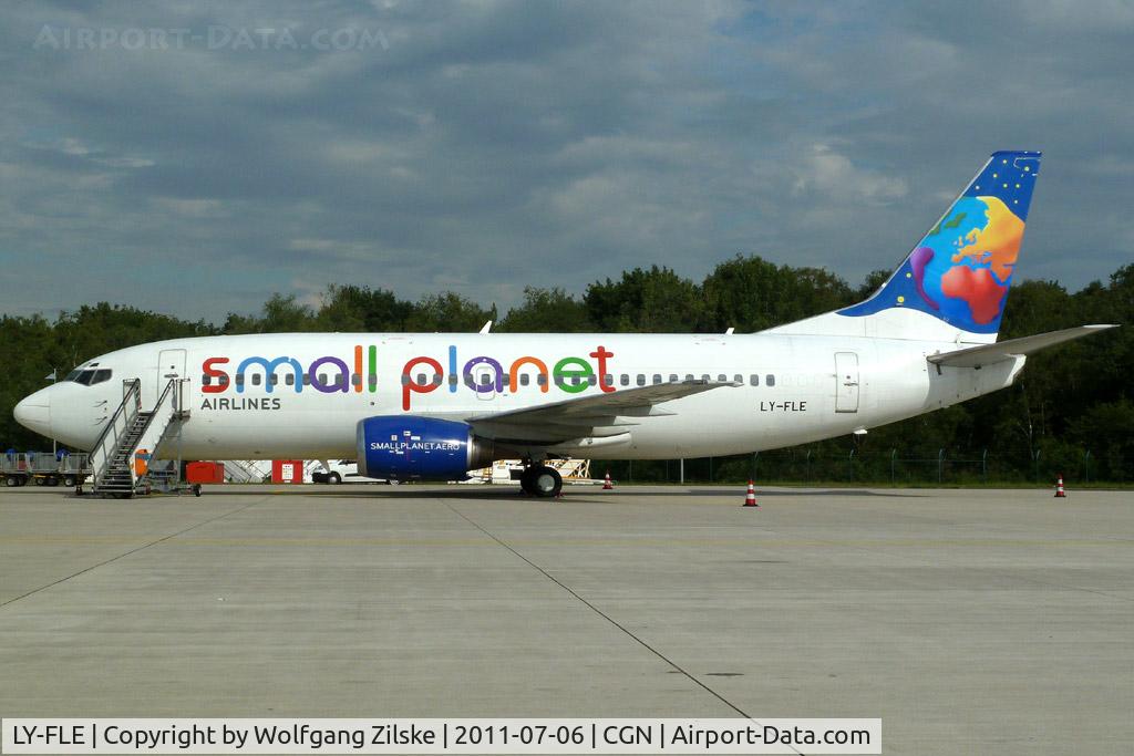 LY-FLE, 1992 Boeing 737-3L9 C/N 27061, visitor