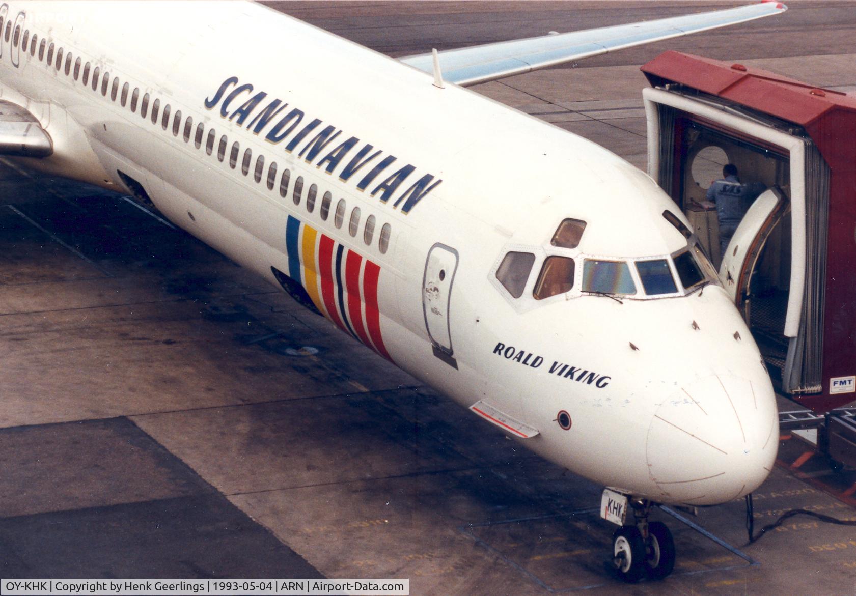 OY-KHK, 1989 McDonnell Douglas MD-82 (DC-9-82) C/N 49910, SAS