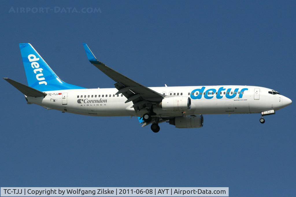 TC-TJJ, 2000 Boeing 737-8S3 C/N 29247, visitor