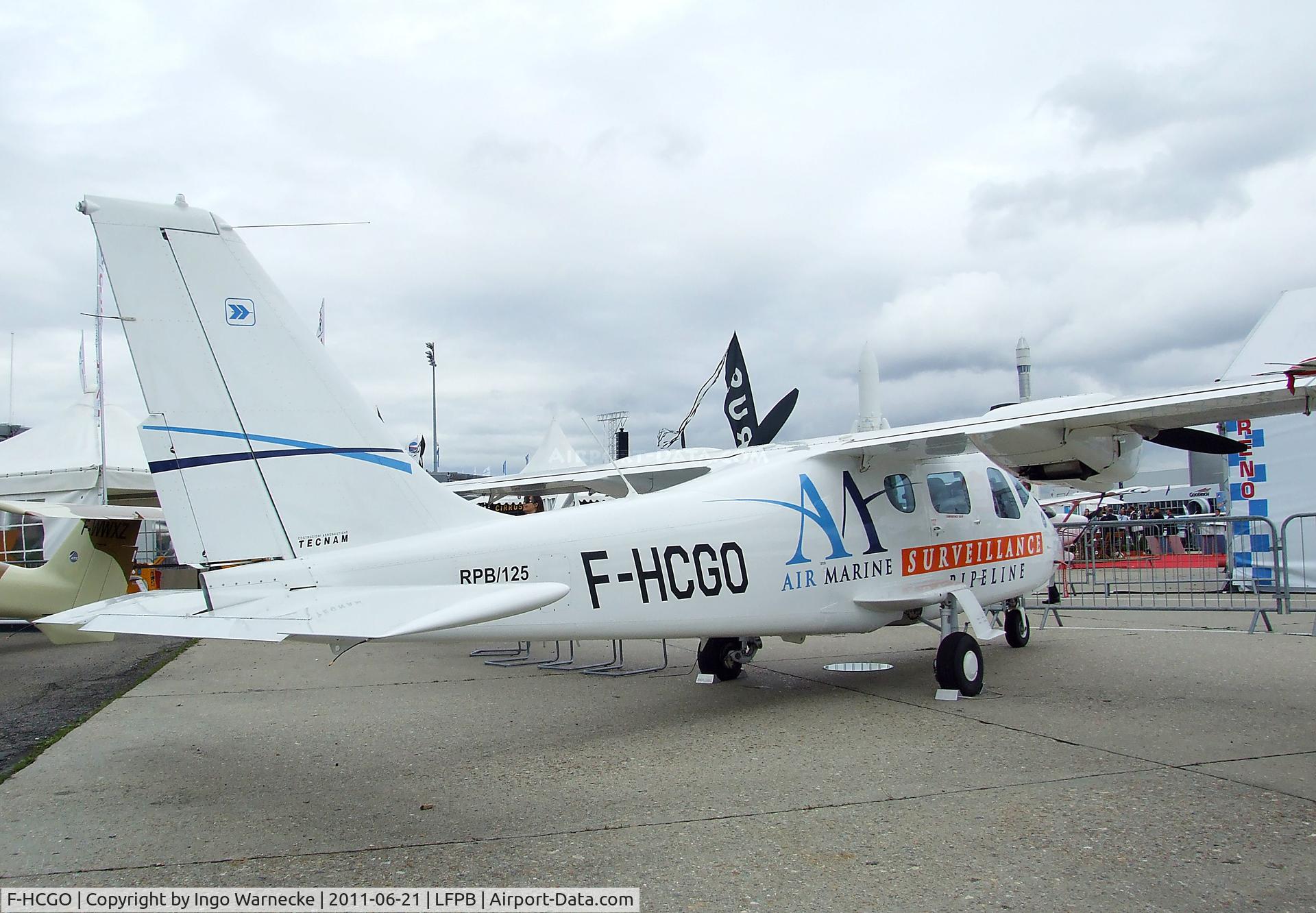 F-HCGO, Tecnam P-2006T C/N 025, Tecnam P2006T at the Aerosalon 2011, Paris