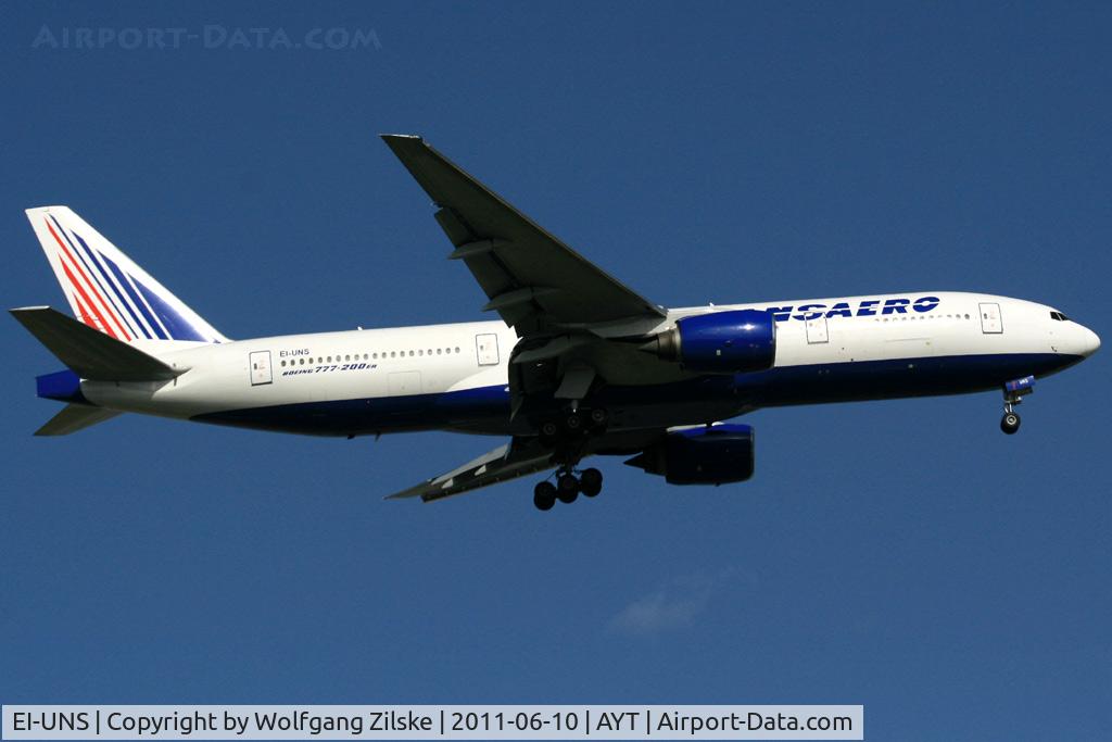 EI-UNS, 1998 Boeing 777-212/ER C/N 28514, visitor