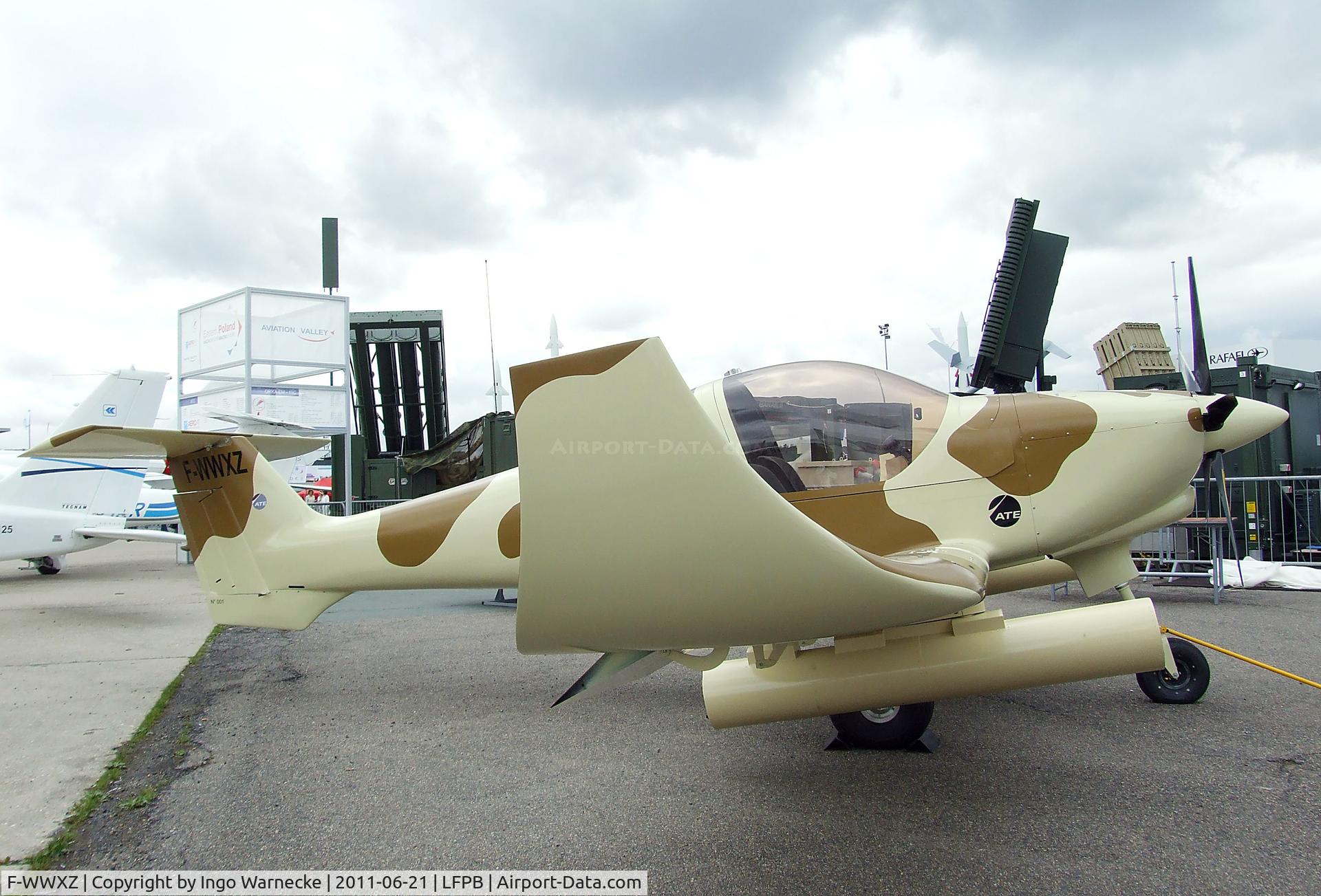 F-WWXZ, Dyn'Aero Pulsatrix C/N 001, Dyn Aero / ATE Pulsatrix at the Aerosalon 2011, Paris