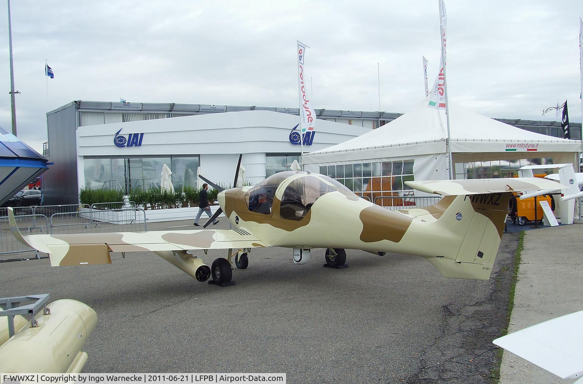 F-WWXZ, Dyn'Aero Pulsatrix C/N 001, Dyn Aero / ATE Pulsatrix at the Aerosalon 2011, Paris