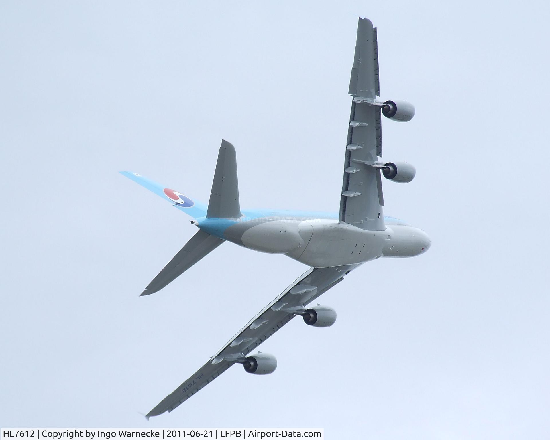 HL7612, 2011 Airbus A380-861 C/N 039, Airbus A380-861 of Korean Air at the Aerosalon 2011, Paris