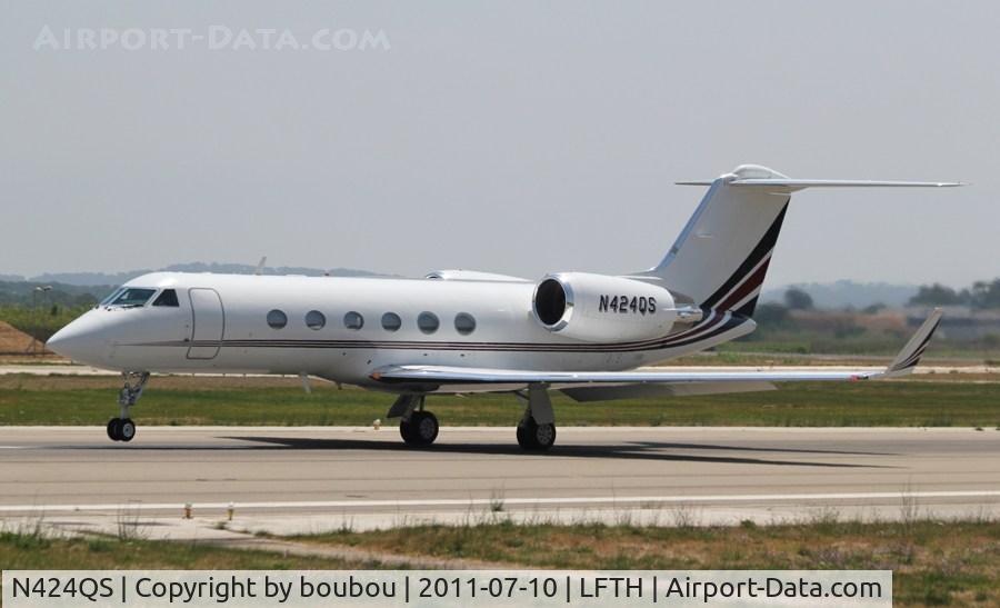 N424QS, 1997 Gulfstream Aerospace G-IV C/N 1324, take off from Toulon-Hyères (TLN) to nice (NCE)