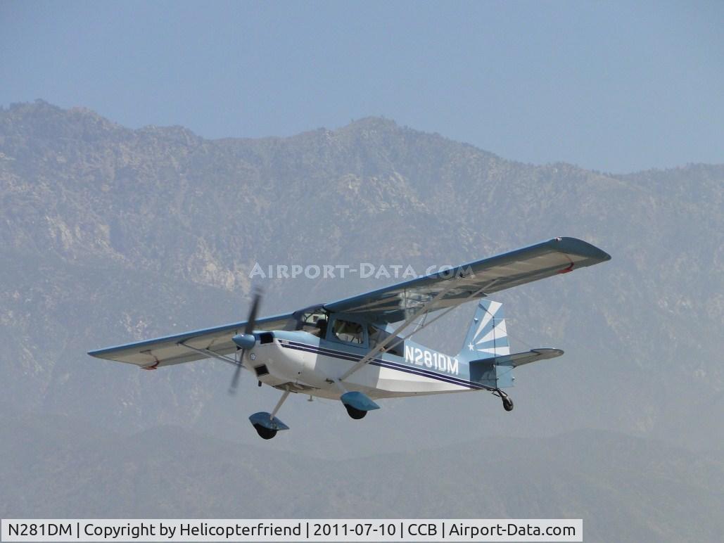 N281DM, 1999 American Champion 7GCBC C/N 1258-99, Airbourne after taking off from runway 24