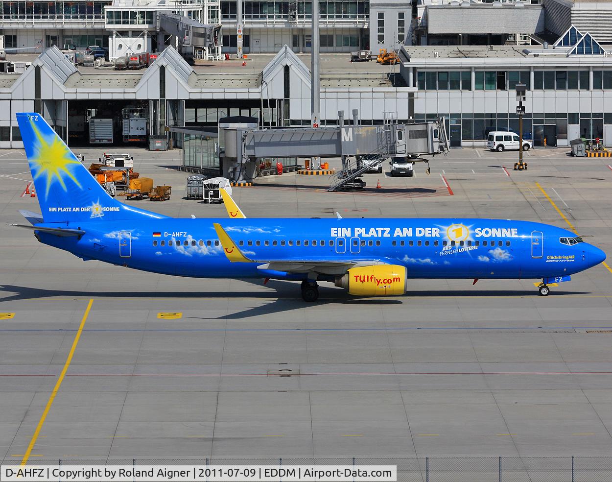 D-AHFZ, 2001 Boeing 737-8K5 C/N 30883, ......