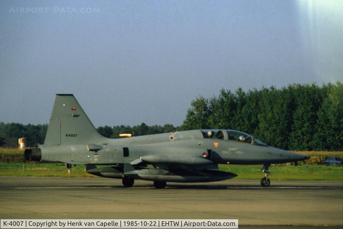 K-4007, 1969 Canadair NF-5B Freedom Fighter C/N 4007, NF-5B trainer of the Royal Netherlands Air Force ready for take off from Twente air base.