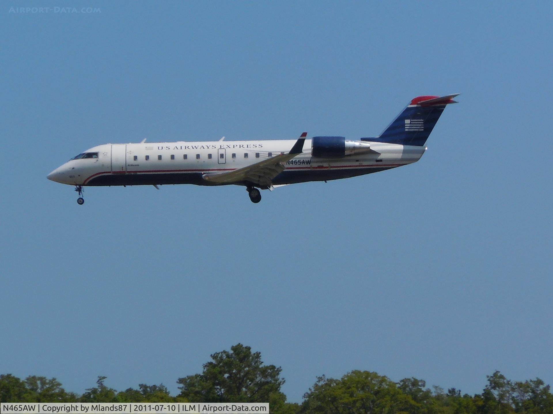 N465AW, 2004 Bombardier CRJ-200LR (CL-600-2B19) C/N 7893, CL-600 Landing