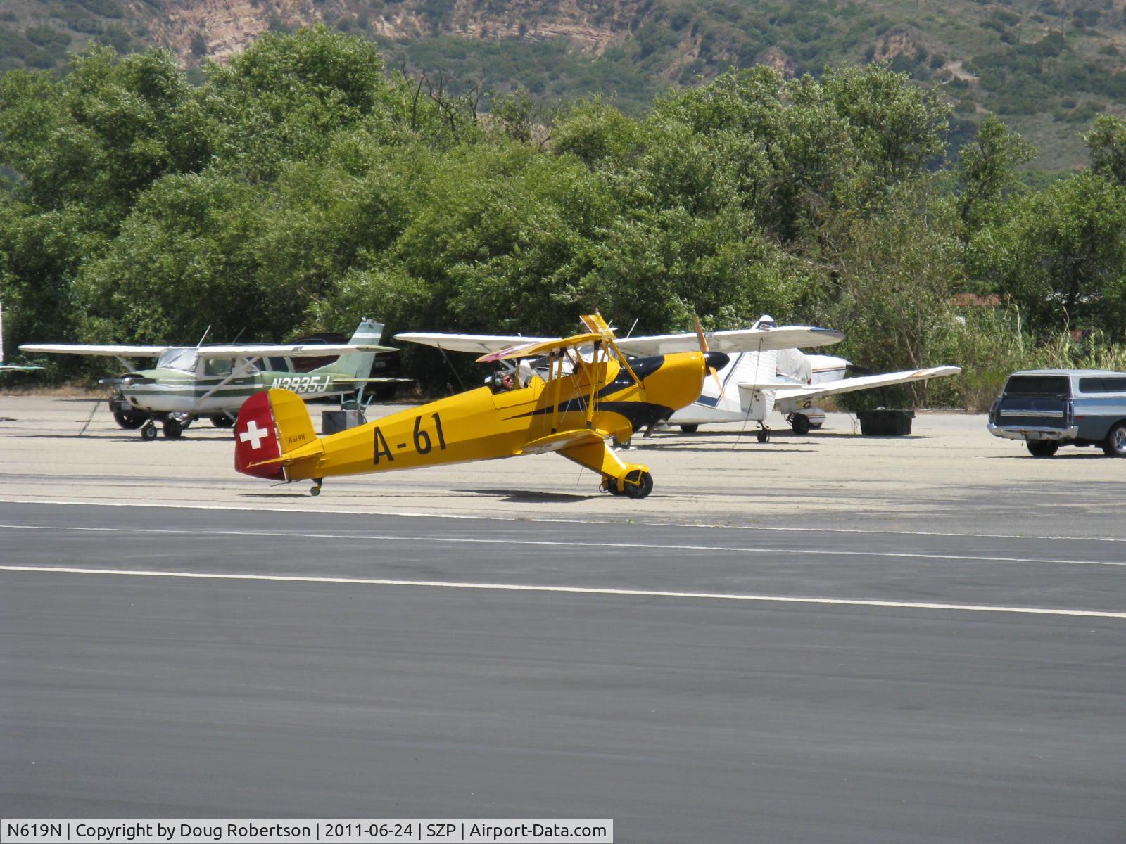 N619N, 1961 CASA 1-131E Jungmann C/N 2188, 1961 C.A.S.A. BU 1.131E Bucker JUNGMANN, taxi off the active