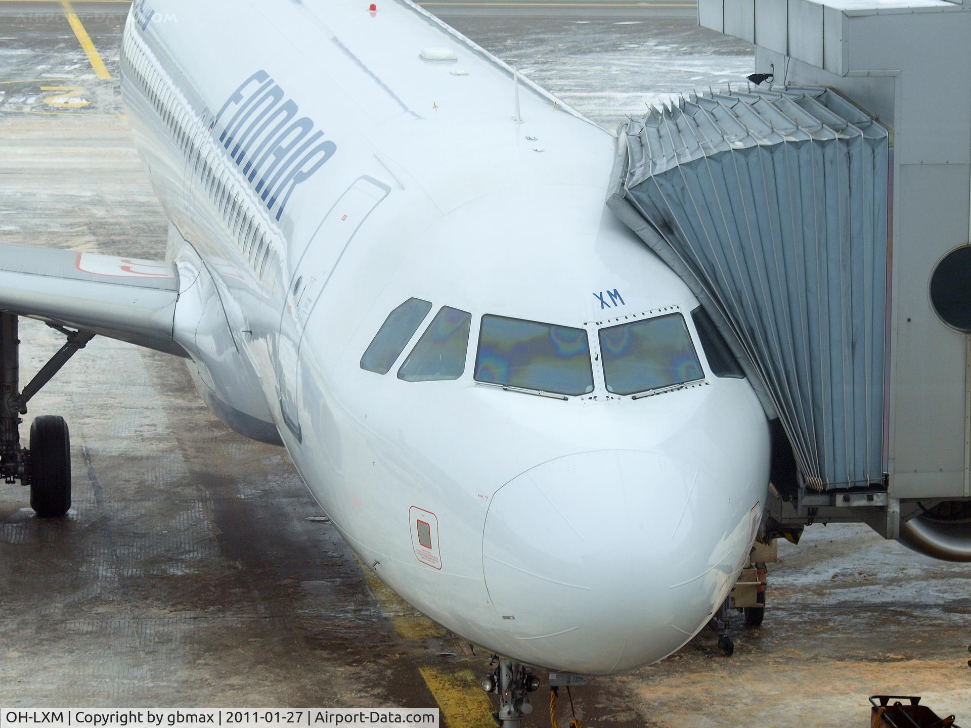 OH-LXM, 2003 Airbus A320-214 C/N 2154, @ Helsinki Airport