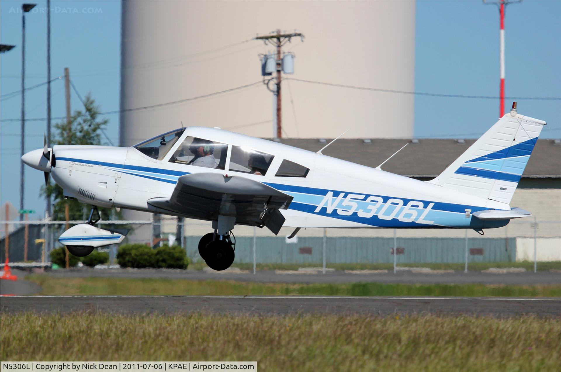 N5306L, 1968 Piper PA-28-180 C/N 28-4608, KPAE/PAE