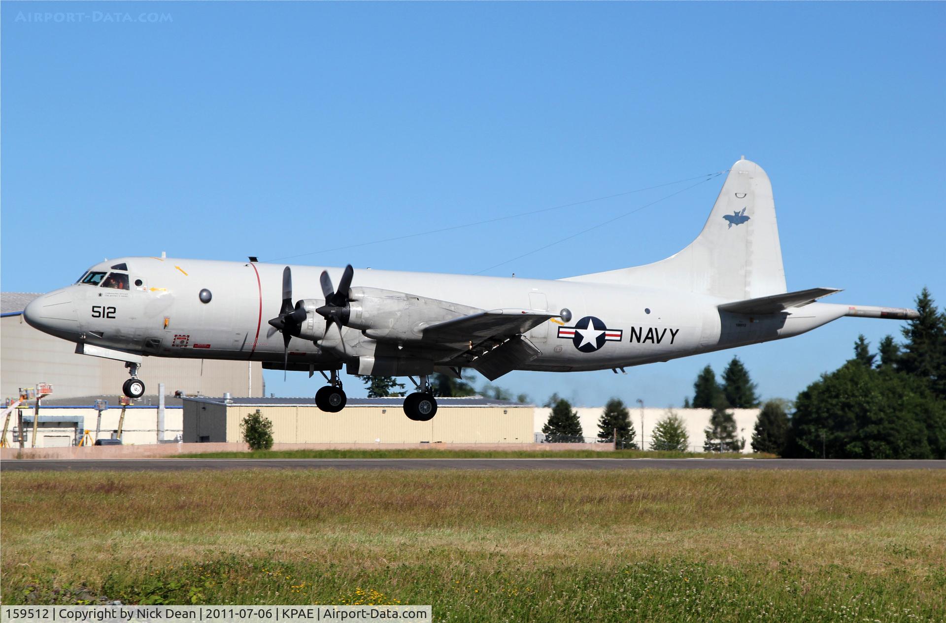 159512, 1975 Lockheed P-3C-1 Orion C/N 285A-5630, KPAE Deep Sea 04 short final on the 2nd of three touch and go's on 34R