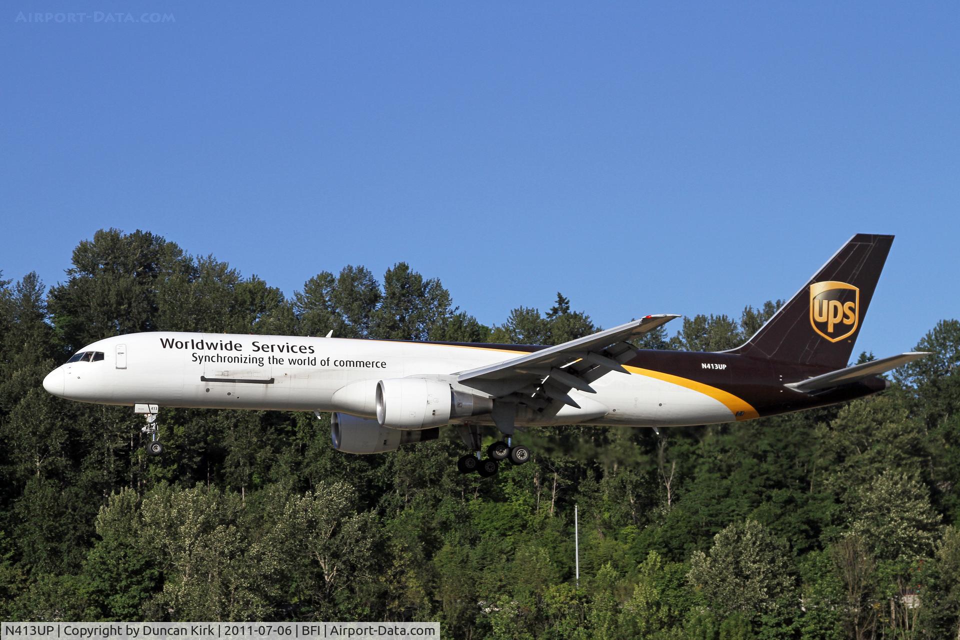 N413UP, 1988 Boeing 757-24APF C/N 23853, A regular to BFI