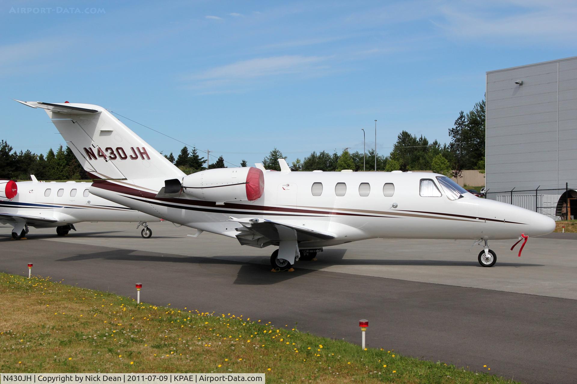 N430JH, 2004 Cessna 525 C/N 525-0530, KPAE/PAE