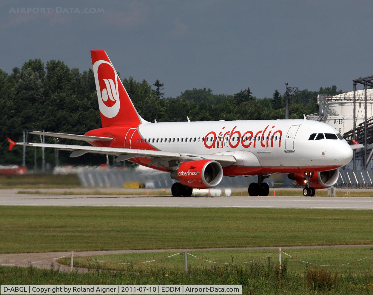 D-ABGL, 2008 Airbus A319-112 C/N 3586, ........