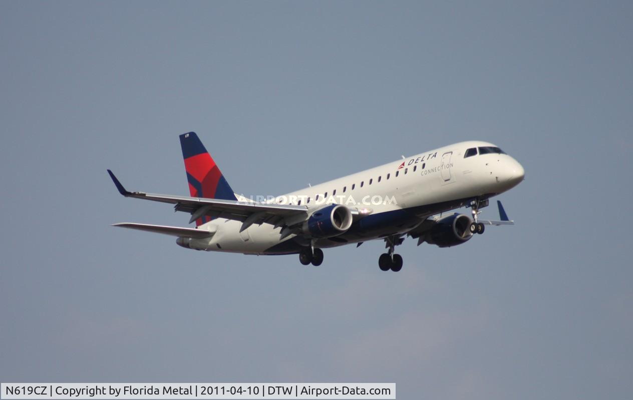 N619CZ, 2008 Embraer 175LR (ERJ-170-200LR) C/N 17000213, Compass E175