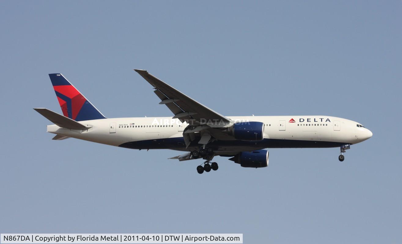 N867DA, 2002 Boeing 777-232 C/N 29743, Delta 777