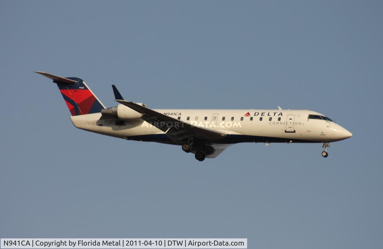 N941CA, 1994 Canadair CRJ-100ER (CL-600-2B19) C/N 7050, Comair CRJ