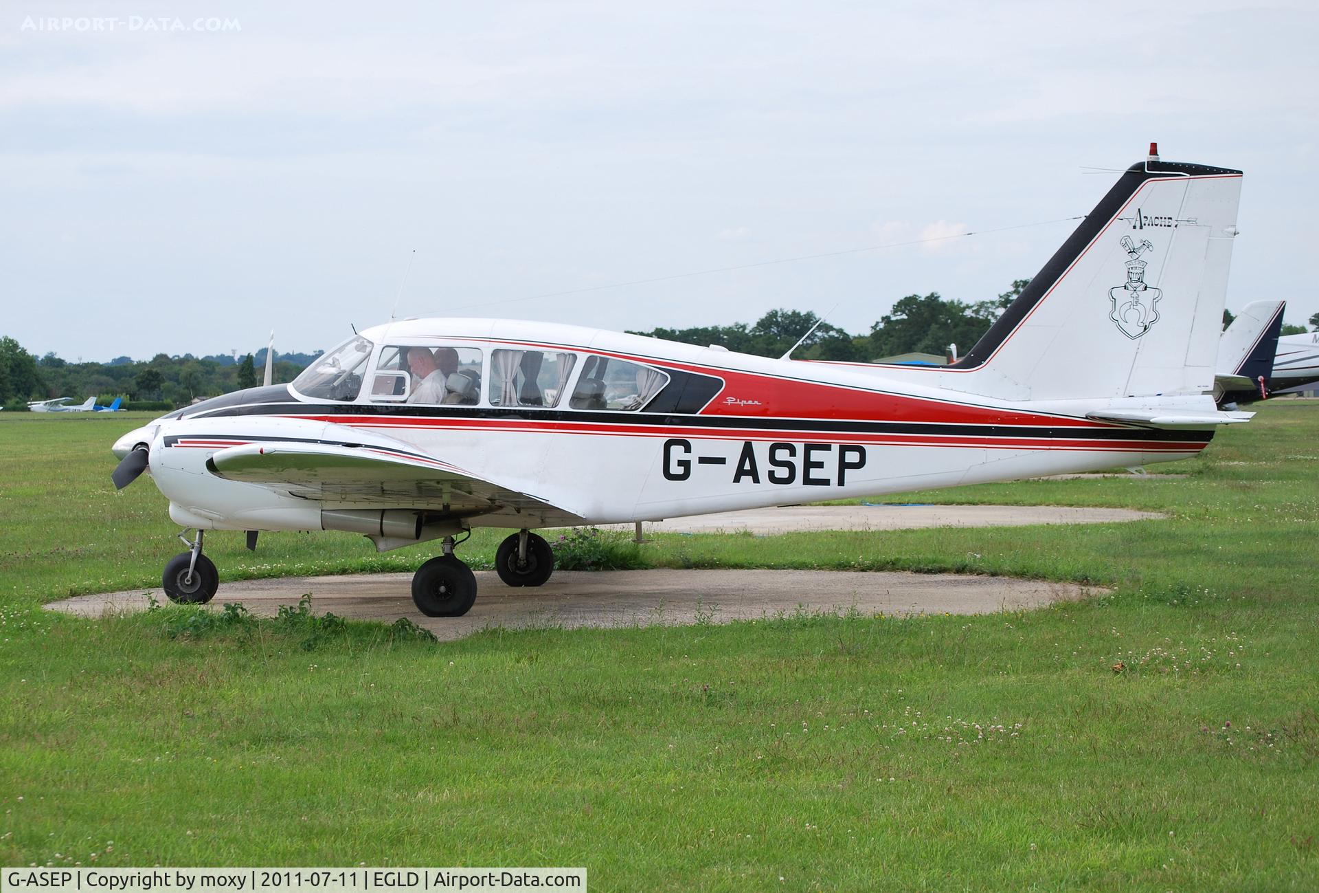 G-ASEP, 1963 Piper PA-23-235 Apache C/N 27-541, Nice 1963 Apache at Denham.