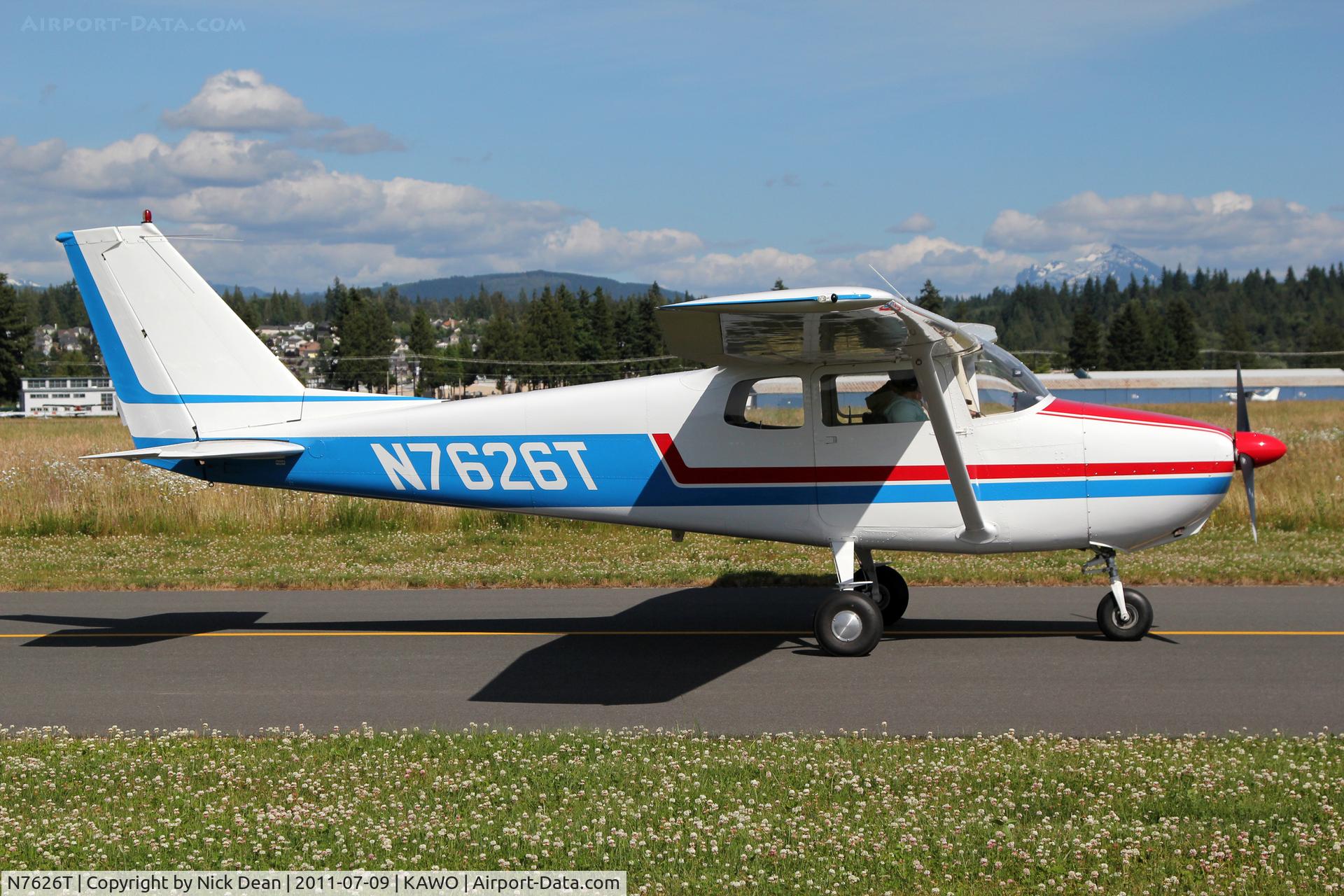 N7626T, 1960 Cessna 172A C/N 47226, KAWO/AWO