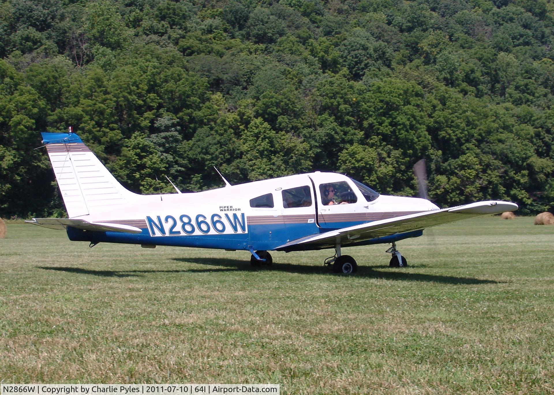 N2866W, 1979 Piper PA-28-161 C/N 28-7916489, Sinful Sunday. 