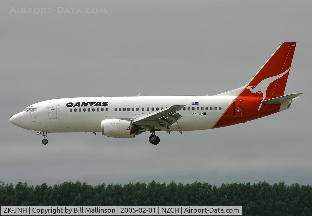 ZK-JNH, 1987 Boeing 737-376 C/N 23488, final to 20