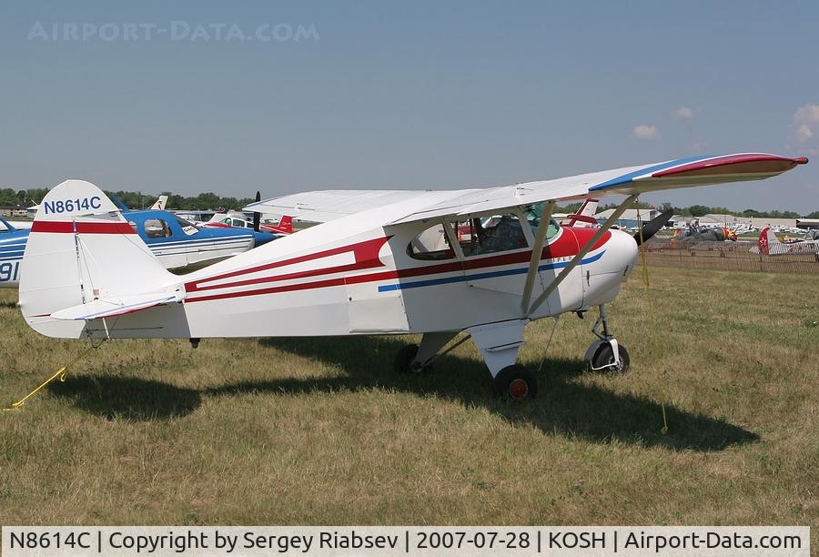 N8614C, 1953 Piper PA-22-135 Tri-Pacer C/N 22-1295, Oshkosh 2007