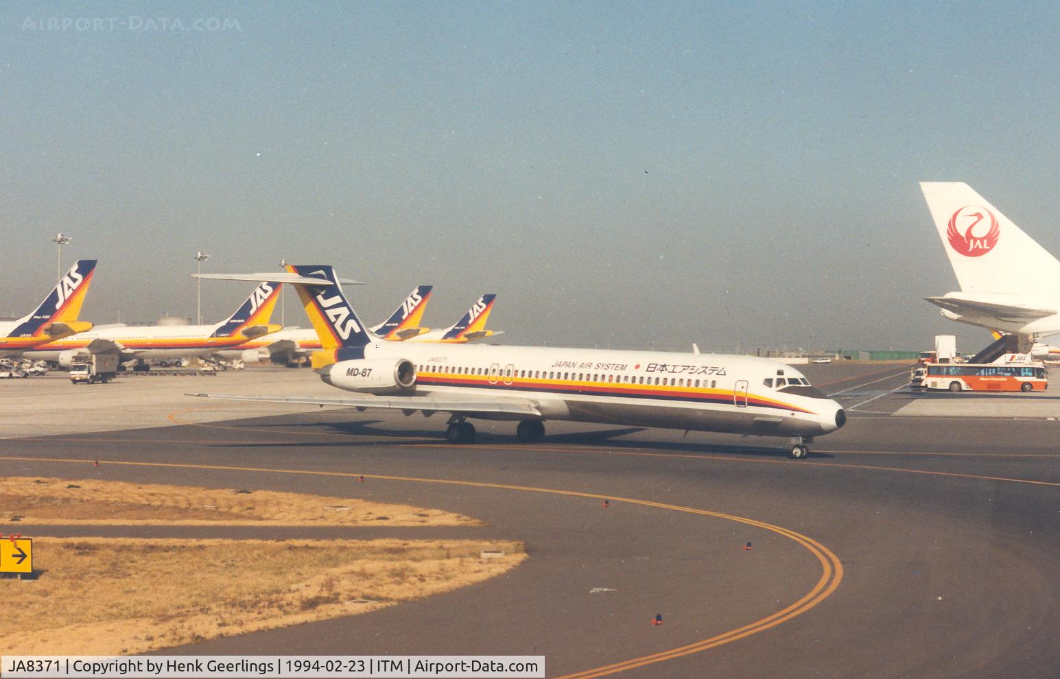 JA8371, McDonnell Douglas MD-87 (DC-9-87) C/N 53040, JAS - Japan Air System