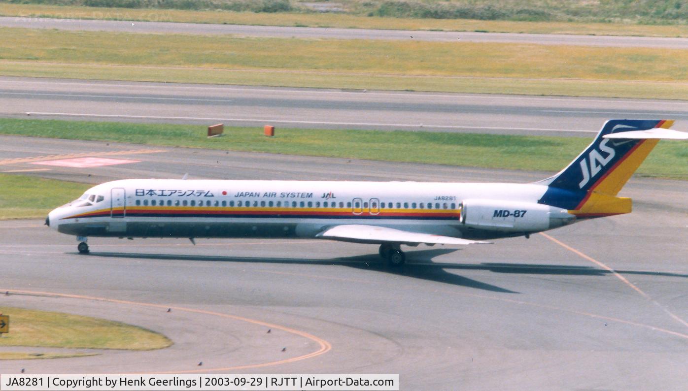 JA8281, McDonnell Douglas MD-87 (DC-9-87) C/N 49467, JAS - Japan Air System. JAL sticker on fuselage.JAS was taken over by Japan Airlines