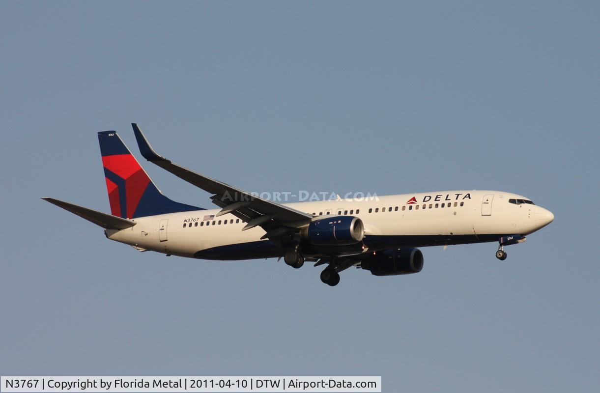 N3767, 2001 Boeing 737-832 C/N 30821, Delta 737-800