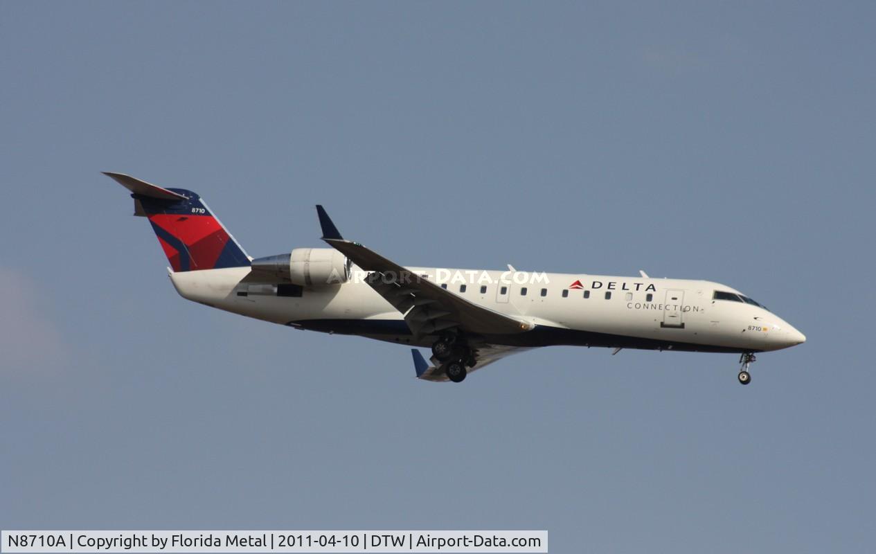 N8710A, 2002 Bombardier CRJ-200 (CL-600-2B19) C/N 7710, Seen at CVG 3 days earlier