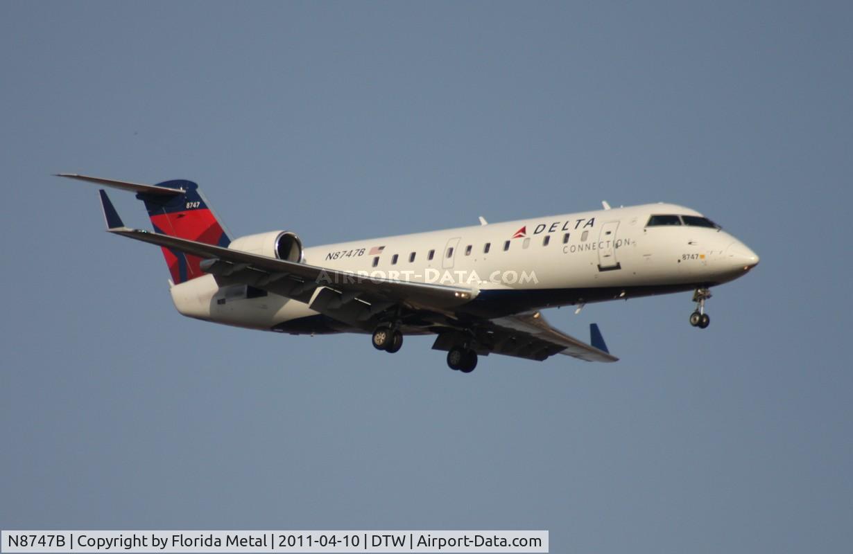 N8747B, 2003 Bombardier CRJ-200 (CL-600-2B19) C/N 7747, Pinnacle CRJ