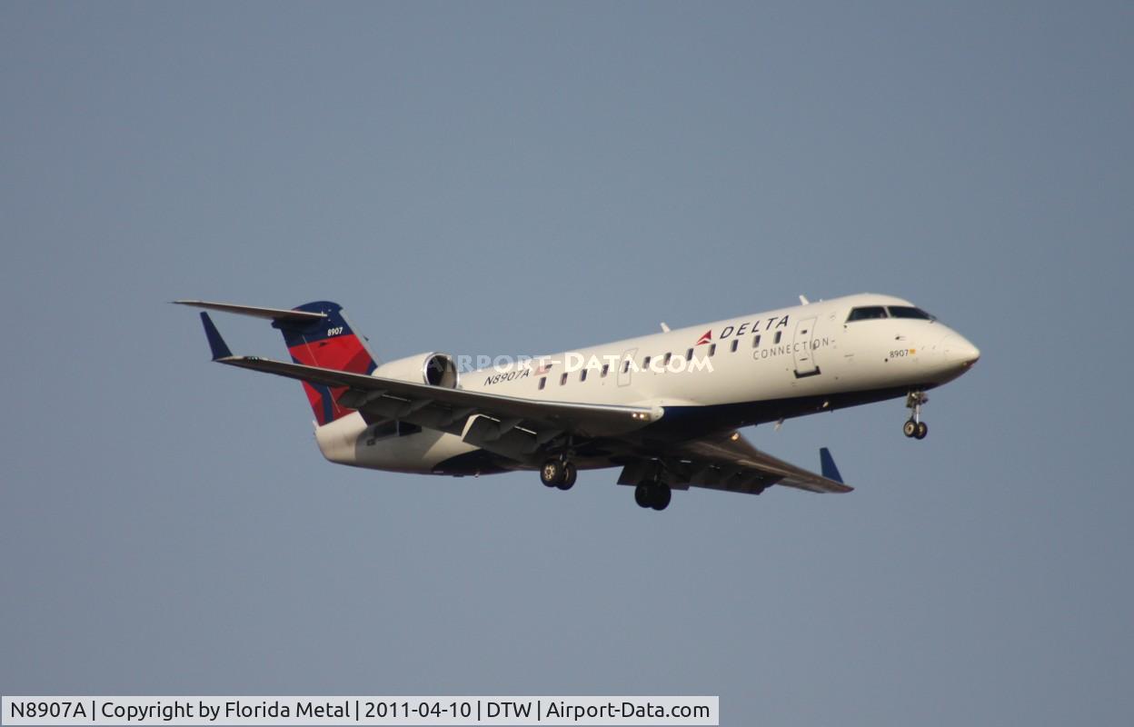 N8907A, 2004 Bombardier CRJ-200 (CL-600-2B19) C/N 7907, Pinnacle CRJ