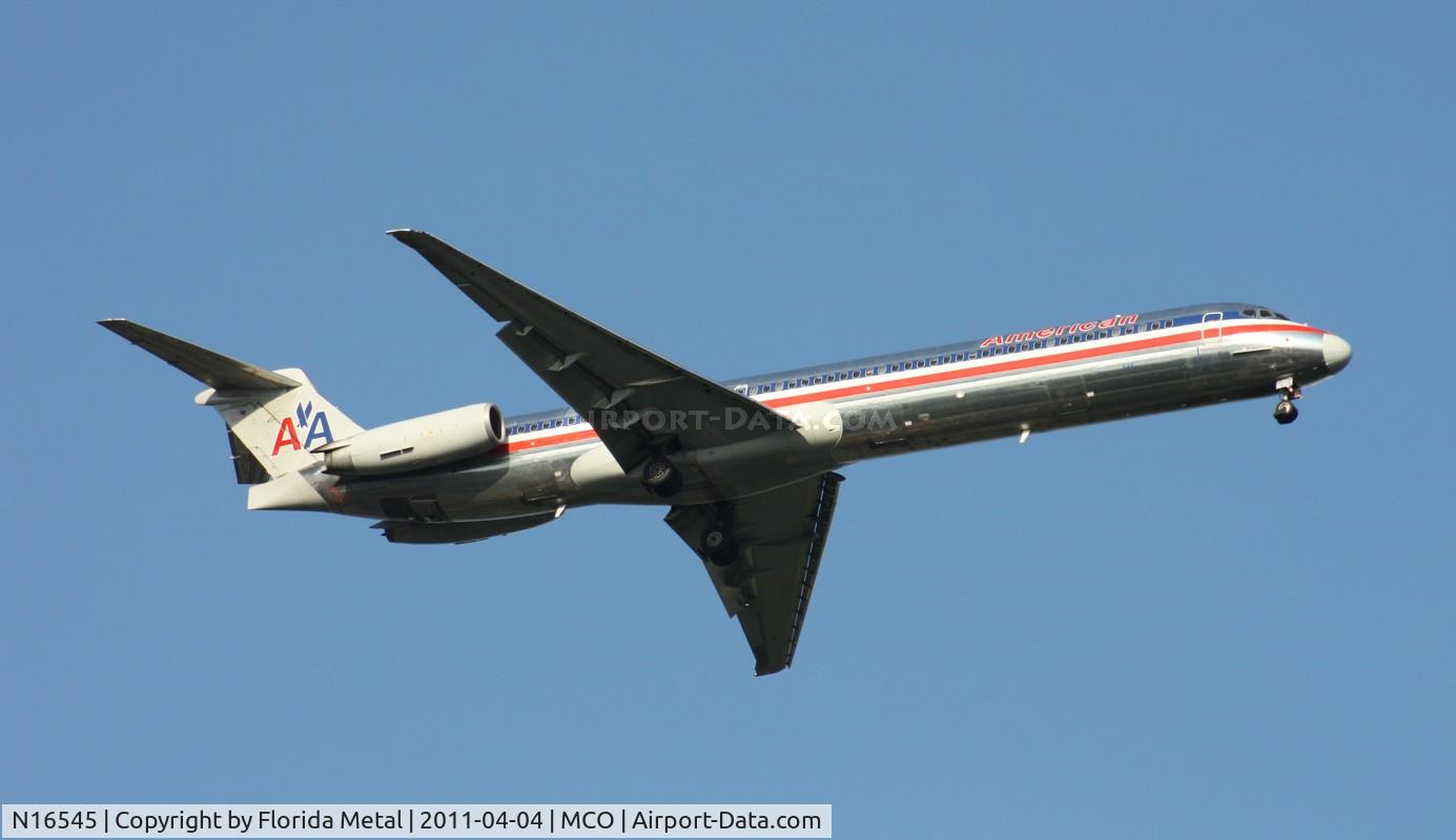 N16545, 1990 McDonnell Douglas MD-82 (DC-9-82) C/N 53027, American MD-82
