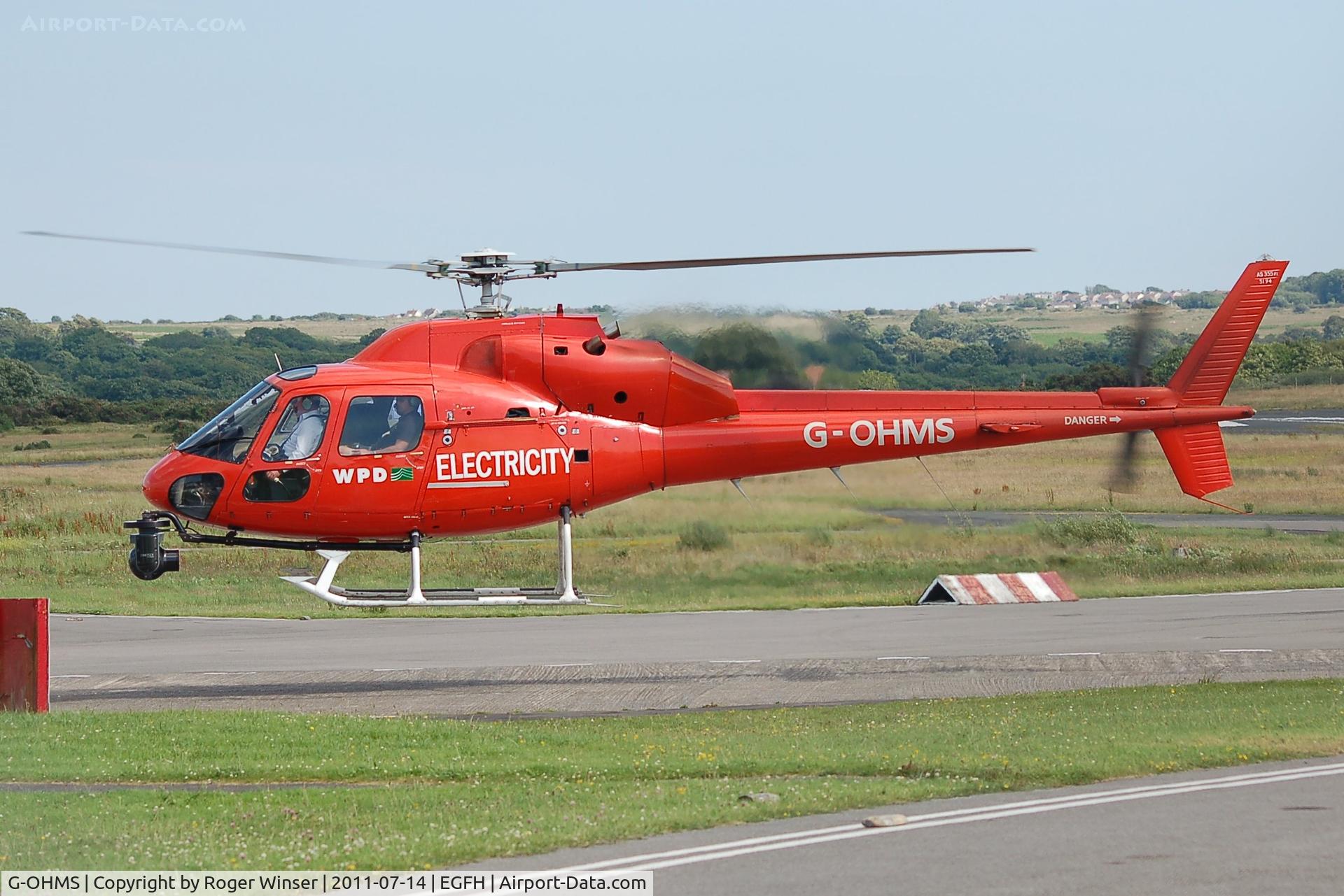 G-OHMS, 1982 Aérospatiale AS-355F-1 Twin Ecureuil C/N 5194, Ecureuil 2 operated by Western Power Distribution (South West).