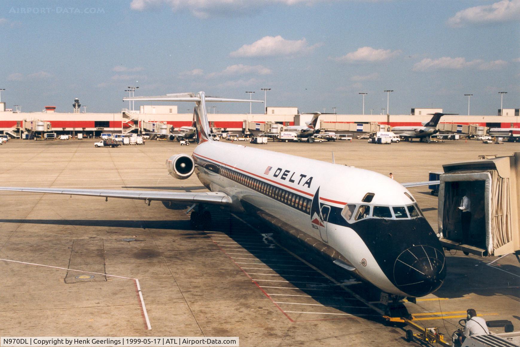 N970DL, 1990 McDonnell Douglas MD-88 C/N 53173, Delta