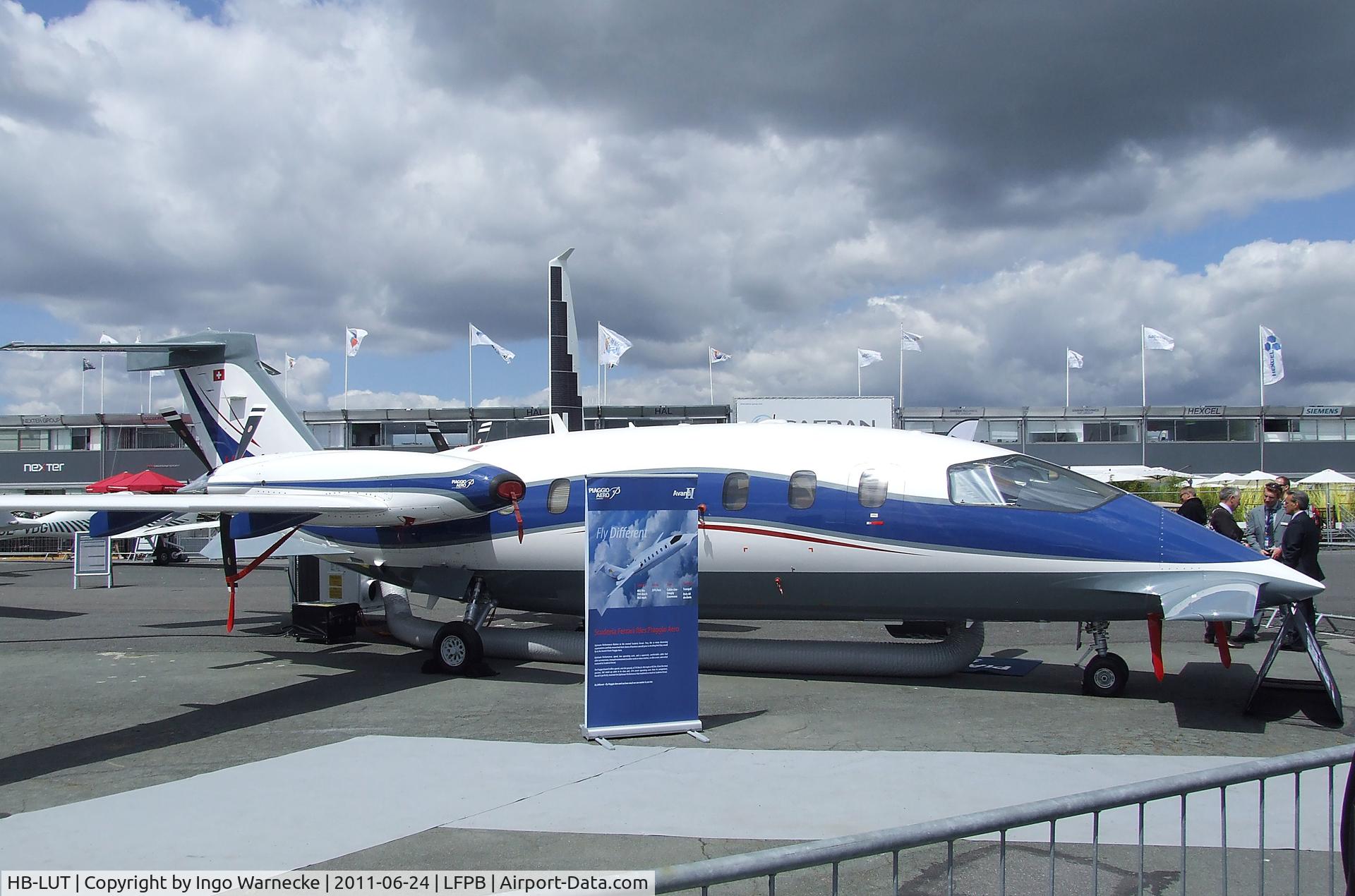 HB-LUT, 2010 Piaggio P-180 Avanti C/N 1201, Piaggio P.180 Avanti at the Aerosalon 2011, Paris