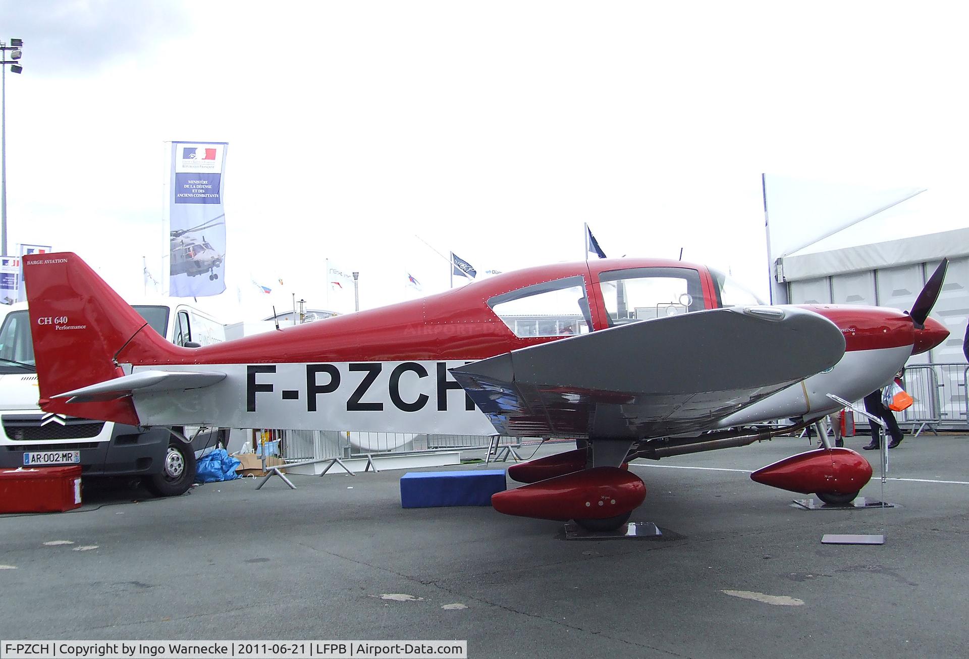 F-PZCH, Zenair CH-640 Zodiac C/N 105, Zenair CH 640 Performance at the Aerosalon 2011, Paris