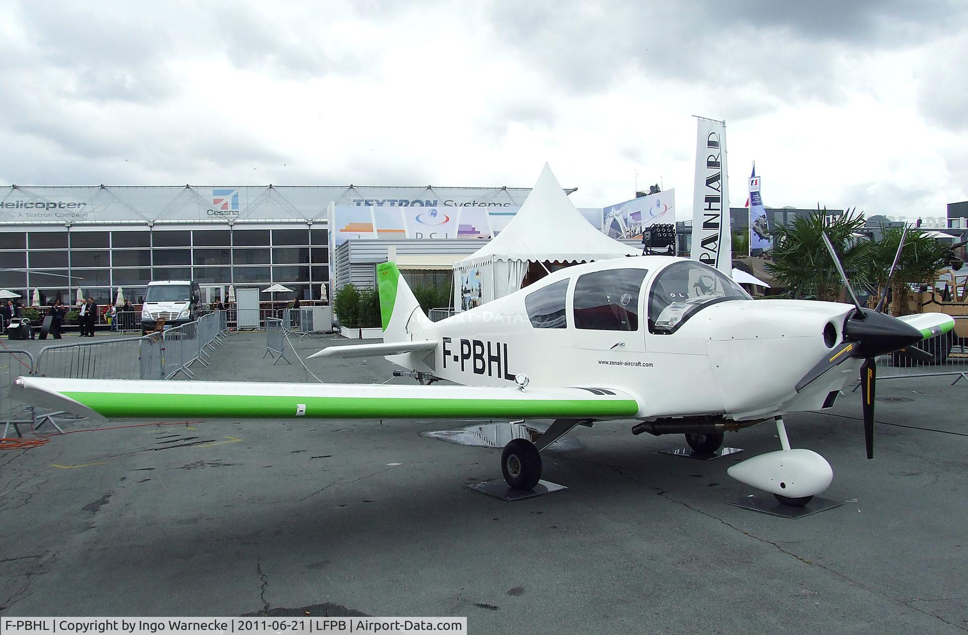 F-PBHL, Zenair CH-640 Zodiac C/N 104, Zenair CH 640 at the Aerosalon 2011, Paris