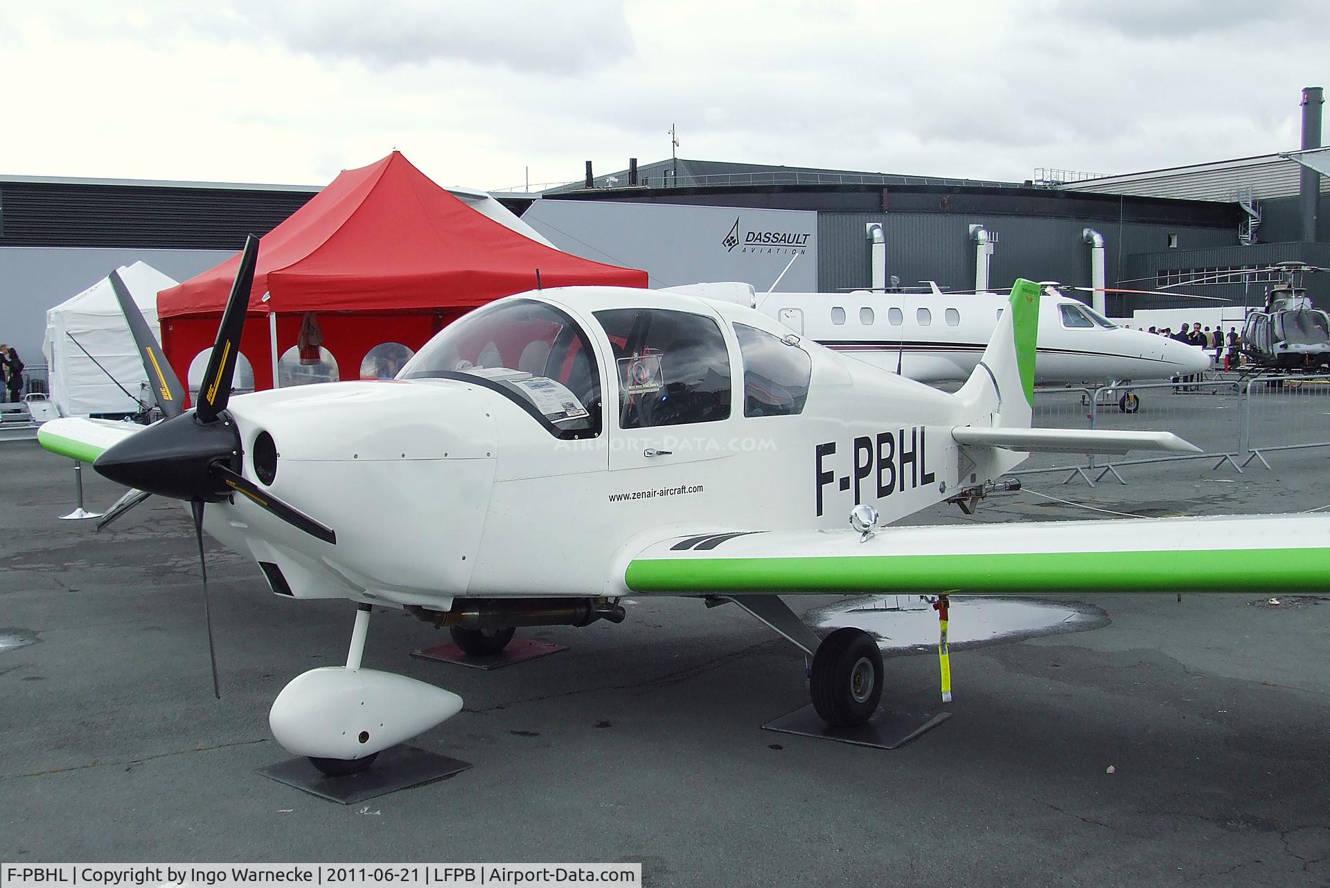 F-PBHL, Zenair CH-640 Zodiac C/N 104, Zenair CH 640 at the Aerosalon 2011, Paris