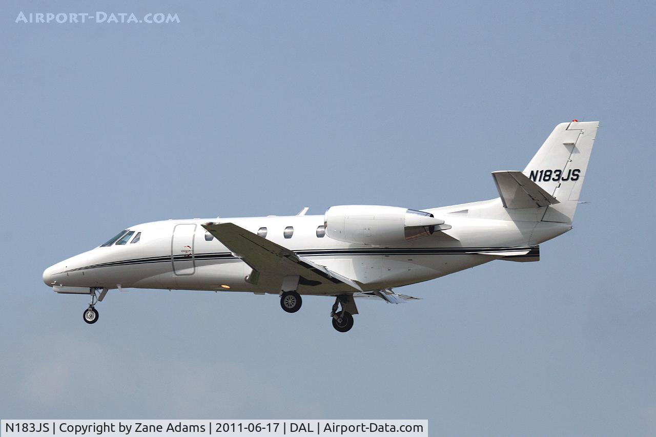 N183JS, 2003 Cessna 560XL C/N 560-5322, Landing at Dallas Love Field