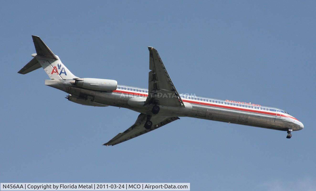 N456AA, 1988 McDonnell Douglas MD-82 (DC-9-82) C/N 49561, American MD-82
