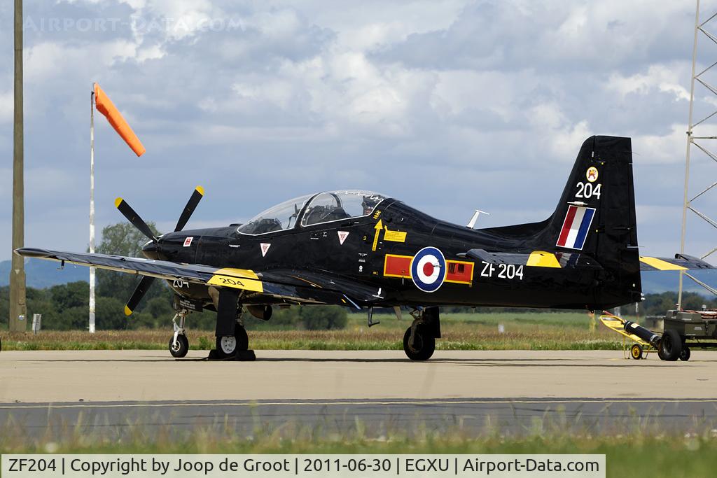 ZF204, 1989 Short S-312 Tucano T1 C/N S029/T29, 207(R) Sq Tucano on the Linton on Ouse flightline.
